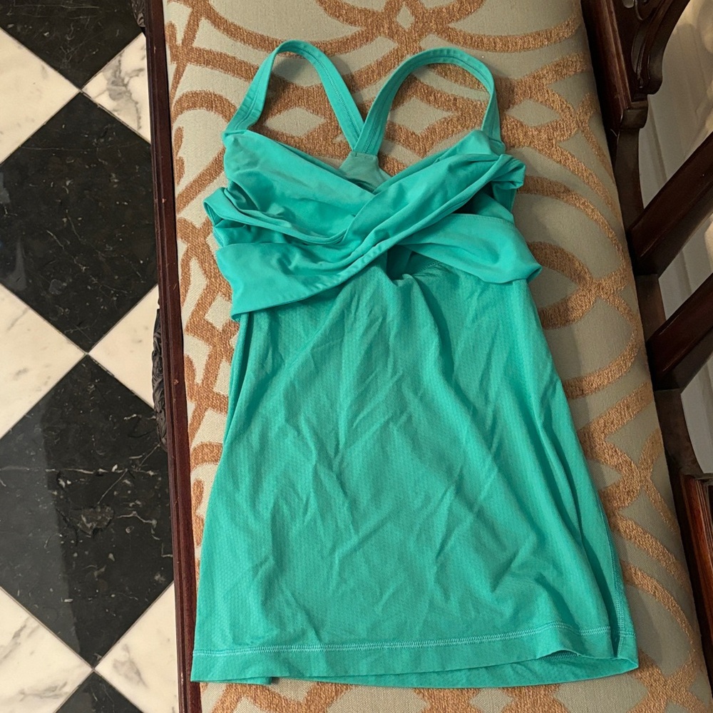 Lululemon Turquoise tan Top size 4